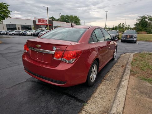 Used 2013 Chevrolet Cruze LT w/ RS Package FWD image 7