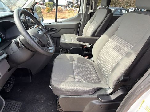 Used 2024 Ford Transit 350 XLT image 17