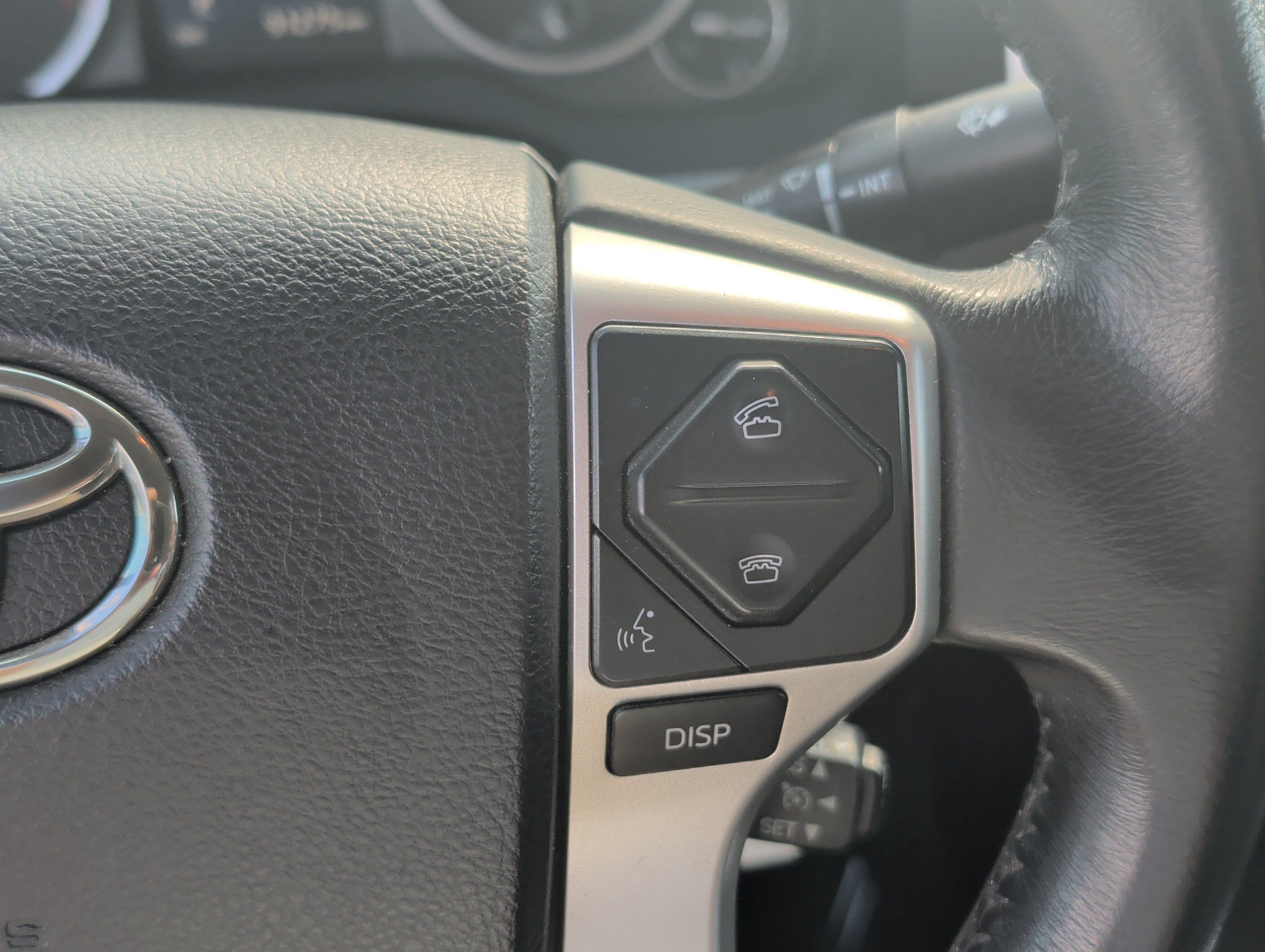 Used 2014 Toyota Tundra Platinum AWD/4WD image 31