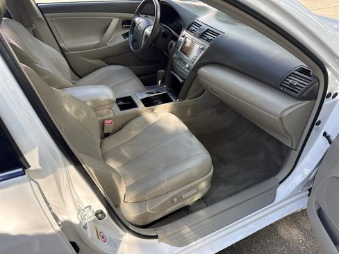 Used 2009 Toyota Camry Hybrid FWD image 18