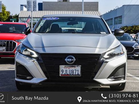 Used 2024 Nissan Altima 2.5 SV FWD image 2
