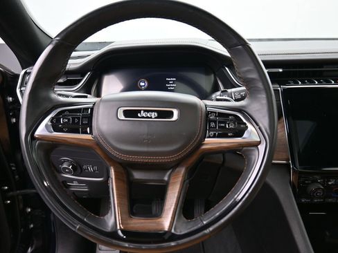 Used 2024 Jeep Grand Cherokee L Summit w/ Advanced Protech Group IV image 10