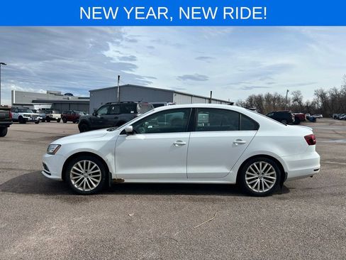 Used 2016 Volkswagen Jetta SEL image 3