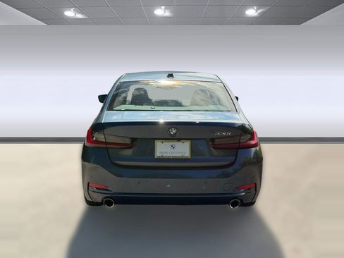 Certified 2025 BMW 330i Sedan RWD image 10