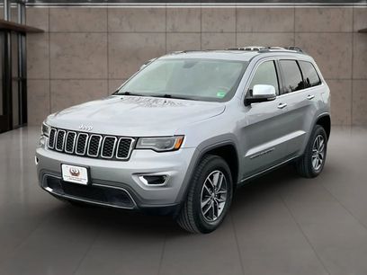 Used 2017 Jeep Grand Cherokee Limited w/ Luxury Group II
