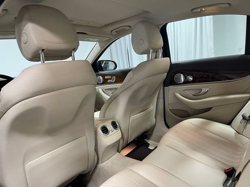 Certified 2020 Mercedes-Benz E 350 4MATIC Sedan image 26