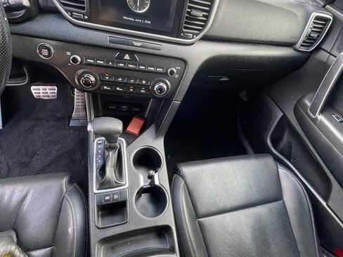 Used 2020 Kia Sportage S w/ S FWD Sunroof Package image 8
