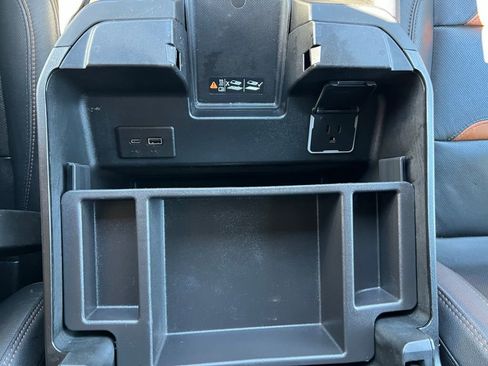 Used 2024 GMC Sierra 2500 AT4 w/ Technology Package image 30