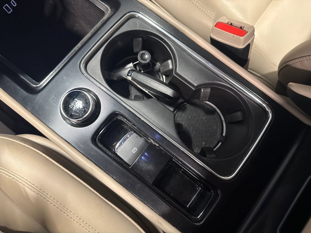 Used 2022 Lincoln Corsair FWD image 21