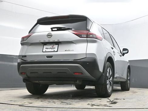 Used 2023 Nissan Rogue SV image 36