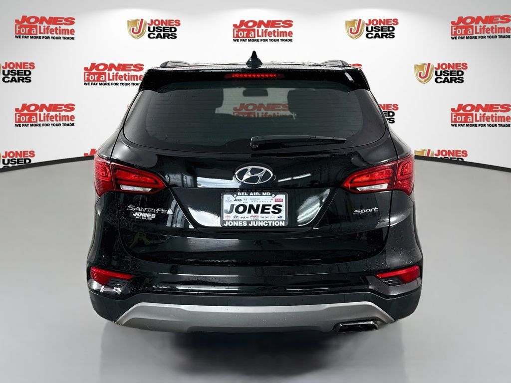 Used 2017 Hyundai Santa Fe Sport FWD image 14