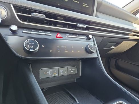 New 2026 Hyundai Sonata SEL AWD/4WD image 14