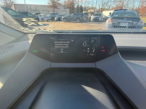New 2026 Toyota Prius LE AWD/4WD image 12