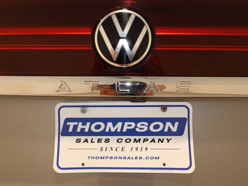Used 2026 Volkswagen Atlas Cross Sport SE FWD image 33