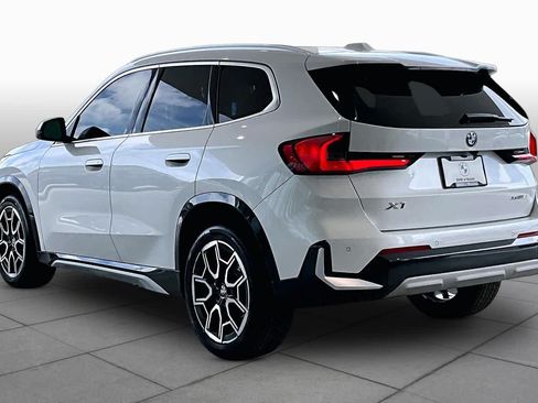 Used 2025 BMW X1 xDrive28i w/ Technology Package AWD/4WD image 11