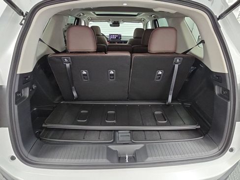 New 2026 Honda Pilot Touring image 36