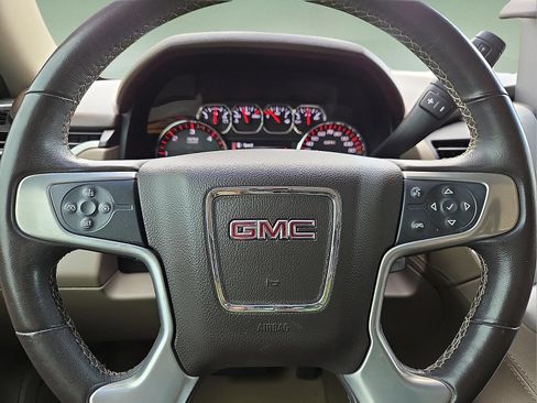 Used 2015 GMC Yukon SLE AWD/4WD image 24