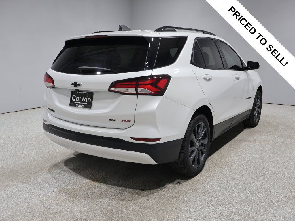 Used 2024 Chevrolet Equinox RS w/ RS Leather Package AWD/4WD image 2