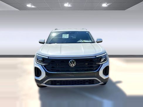 New 2026 Volkswagen Atlas Cross Sport SE image 5