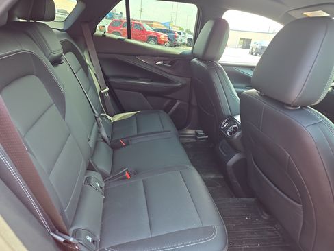 Used 2024 Chevrolet Blazer EV LT AWD/4WD image 11