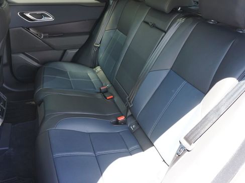 New 2026 Land Rover Range Rover Velar Dynamic SE AWD/4WD image 30
