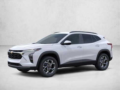New 2026 Chevrolet Trax LT FWD image 3