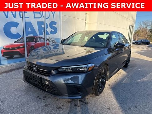 Used 2024 Honda Civic Sport image 1