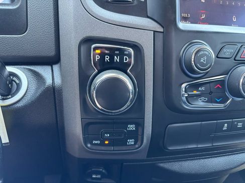 Used 2019 RAM 1500 Express w/ Wheel & Sound Group AWD/4WD image 33