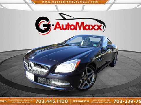 Used 2015 Mercedes-Benz SLK 250 image 1