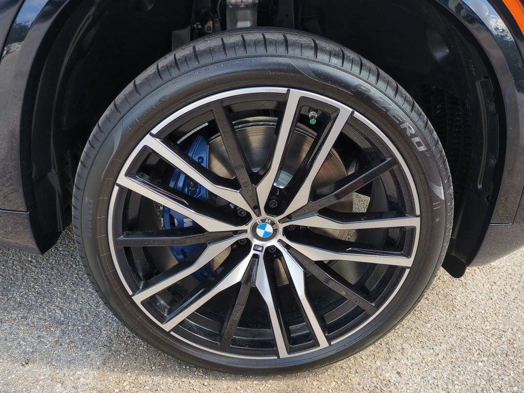 New 2026 BMW X5 M60i AWD/4WD image 11