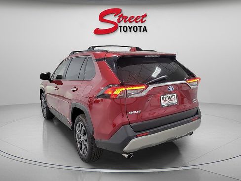 Used 2024 Toyota RAV4 Limited image 2