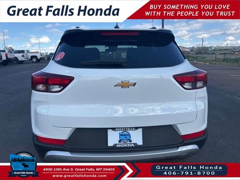 Used 2025 Chevrolet TrailBlazer LT AWD/4WD image 6