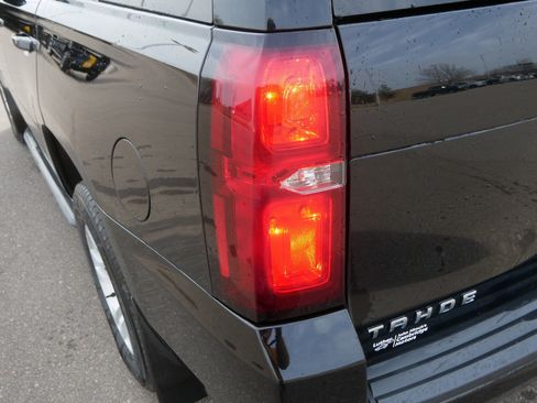 Used 2019 Chevrolet Tahoe LT AWD/4WD image 17