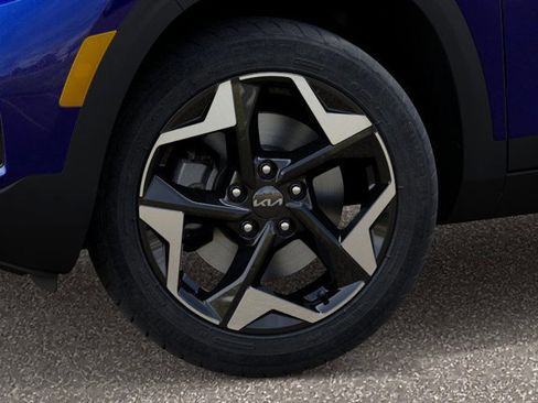 New 2026 Kia Seltos S image 9