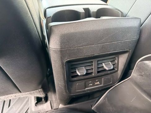 Used 2023 GMC Canyon AT4 w/ LPO, Sports Bar Package image 16