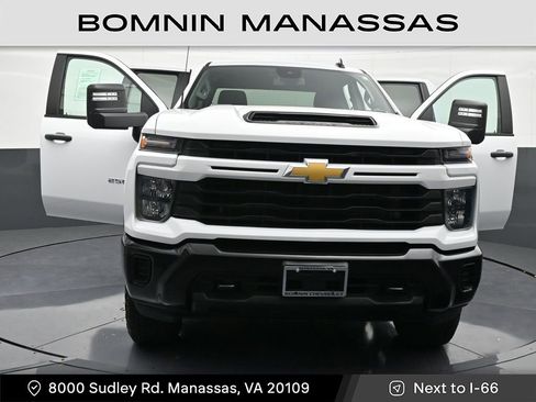 Used 2024 Chevrolet Silverado 2500 Custom w/ Custom Convenience Package image 33