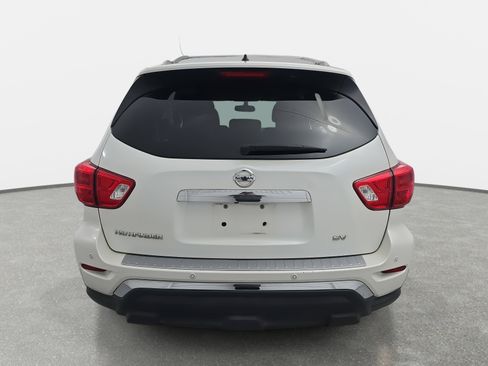 Used 2017 Nissan Pathfinder SV image 6