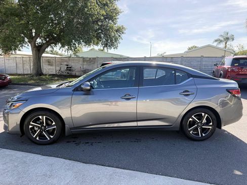 Used 2025 Nissan Sentra SV w/ All-Weather Package FWD image 3