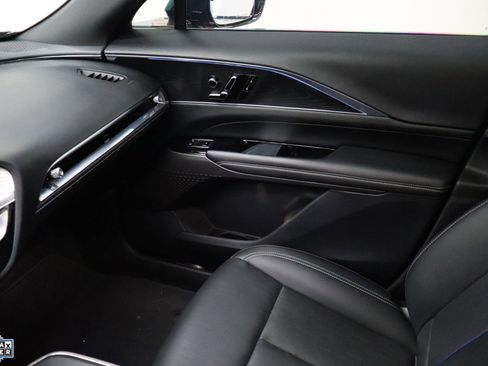 Used 2024 Cadillac Lyriq Sport image 22