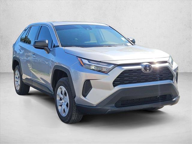 Used 2024 Toyota RAV4 LE FWD image 3