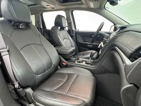 Used 2015 Chevrolet Traverse LT FWD image 31