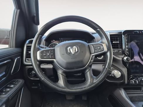 Used 2021 RAM 1500 Laramie AWD/4WD image 9