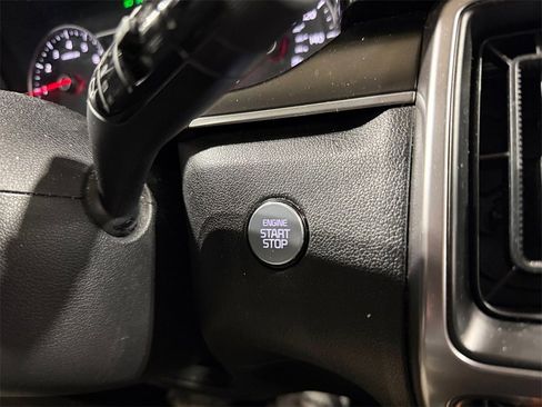 Certified 2021 Kia Sorento S image 26