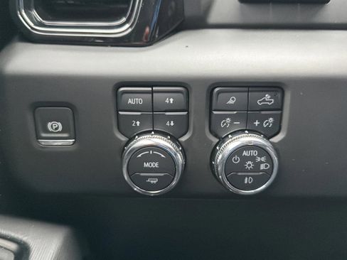 Used 2025 GMC Sierra 1500 AT4X w/ AT4X AEV Edition image 20