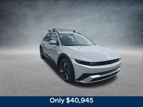 New 2025 Hyundai Ioniq 5 SEL image 5