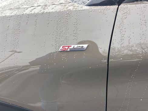 New 2026 Ford Explorer ST-Line image 10