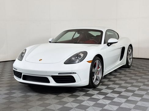 Certified 2017 Porsche 718 Cayman S image 1