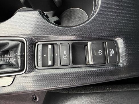 Used 2022 Honda Civic Sport image 10