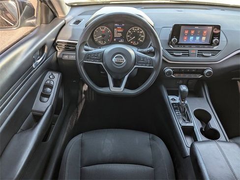 Used 2021 Nissan Altima 2.5 S image 16