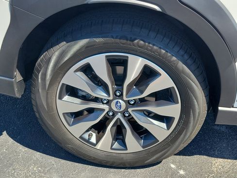 Certified 2024 Subaru Outback Limited AWD/4WD image 19